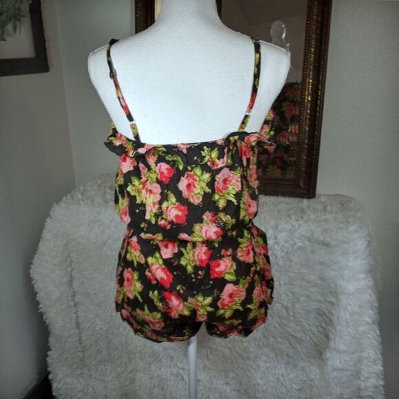 CONFESS BLACK, PINK, & GREEN FLORAL ROMPER SZ.M EUC - Picture 6 of 9